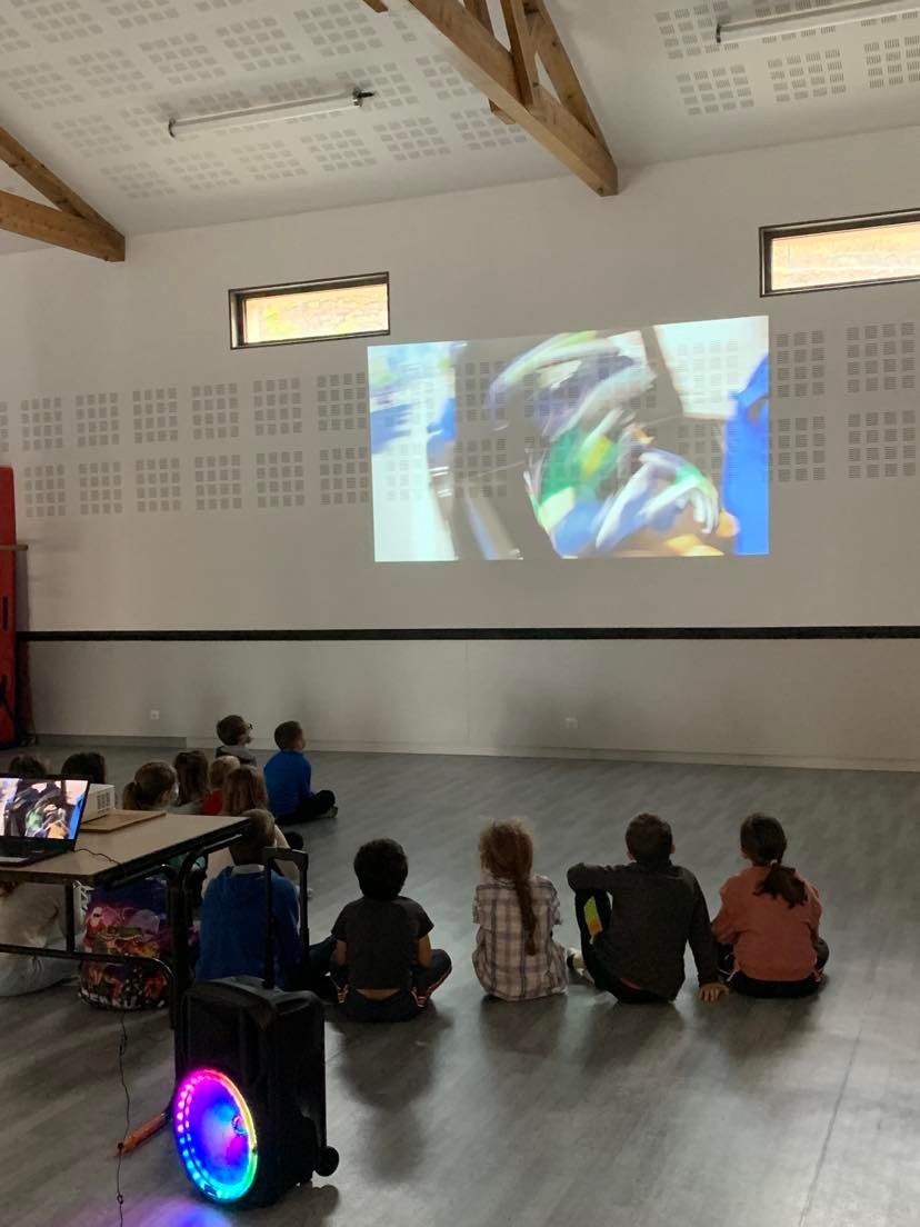 Séance cinéma TOUS EN SCENE 6-11 ans 